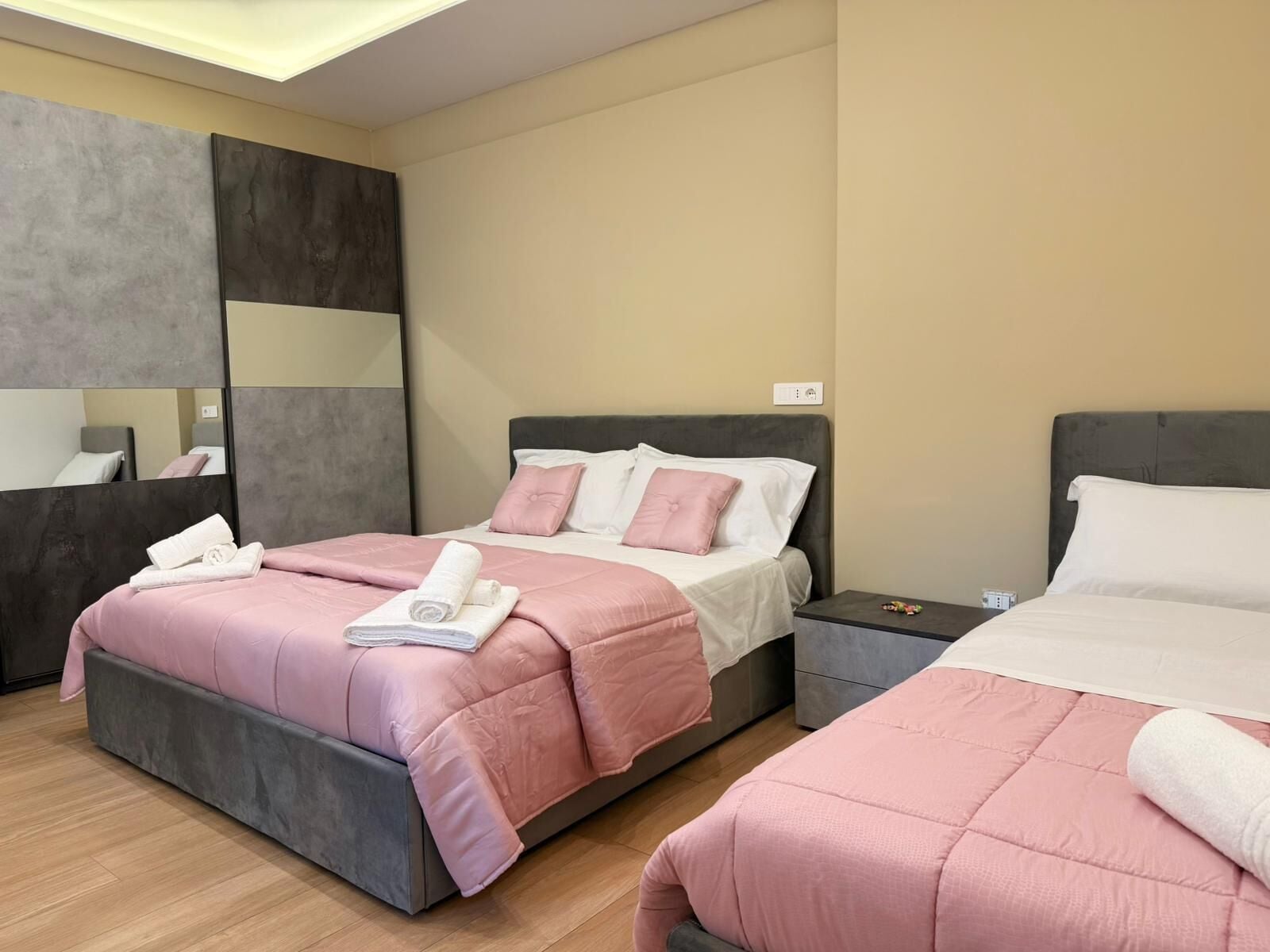 Comfort Triple Room, Patio | Free WiFi