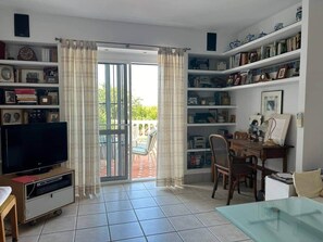 TV - Bajamar 23, beautiful house (Nerja)