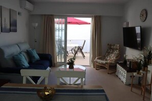 TV - Bajamar 13 Nerjarent nice sea and mountain view (Nerja)
