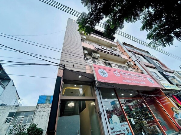 숙박 시설 정면