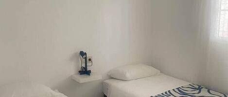 Coffre-fort, fer et planche Ă repasser, Wi-Fi, literie fournie