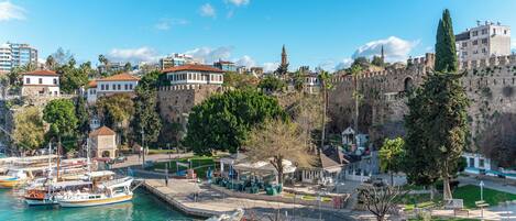 숙박 시설에서 보는 시내 전망