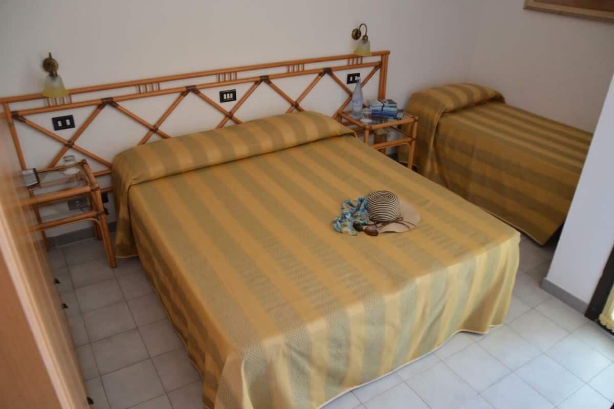 In-room safe, desk, blackout curtains, free WiFi