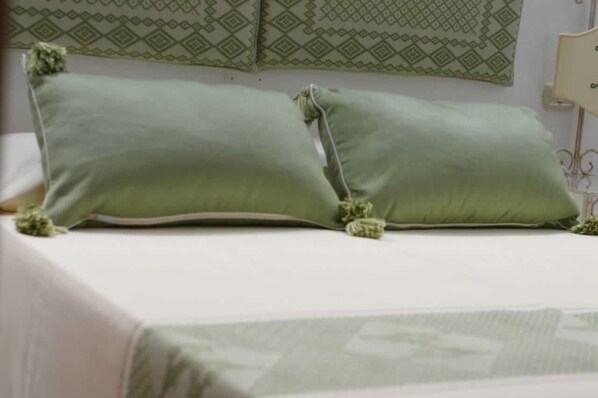 高級雙人房, 海景 | 客房內保險箱、書桌、遮光布/窗簾、免費無線上網