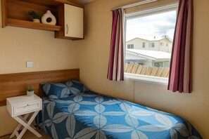 واي فاي وملاءات أسرّة