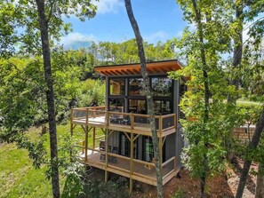 Property grounds - Luxury Smoky Mountain Retreat | Views + Hot Tub (Sevier County)