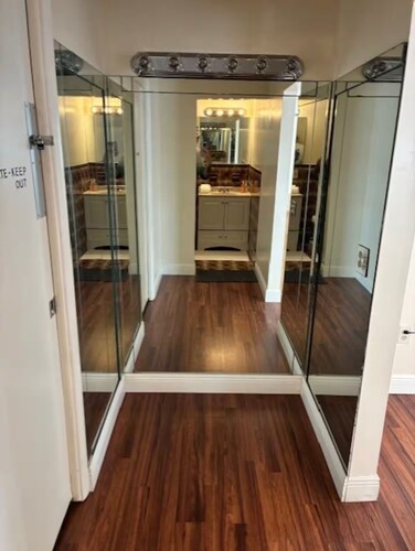 Newly Updated Spacious Miami Studio Suite!