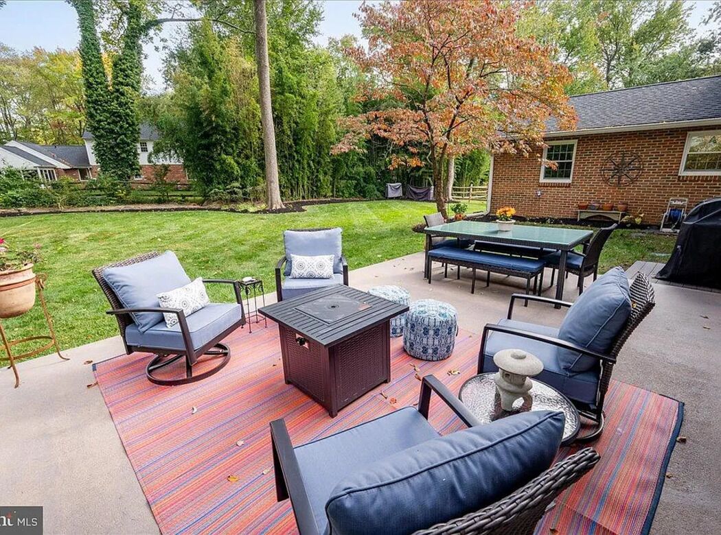 Standard Apartment, Garden View | Outdoor dining