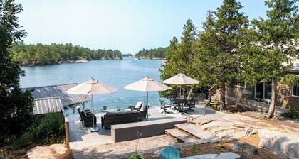 Richard's Island Pointe au Baril, in the sought after outer islands