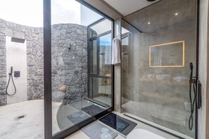 Hair dryer, towels - Villa Jable by Villa Plus (Playa Blanca)