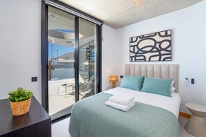 Iron/ironing board, free WiFi, bed sheets - Villa Callao by Villa Plus (Playa Blanca)
