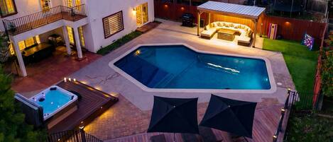 Piscine extérieure, piscine chauffée