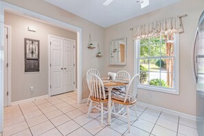 Dining - Seasonal Pool Access & Patio: Auburn Getaway! (Auburn)