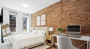 Schreibtisch, Bügeleisen/Bügelbrett, WLAN, Bettwäsche