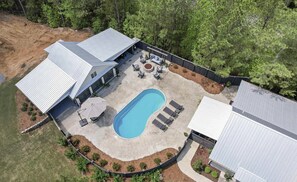 Outdoor pool, a heated pool - 5 Minutes from Lake / Cozy Mountain Home with a Heated Pool & Pool House! (Grant)