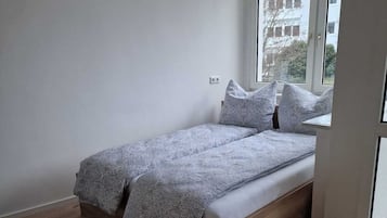 Free WiFi, bed sheets, wheelchair access