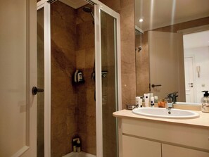 Bathroom - Javea Puerto, Beautiful 1st Floor 2 Bedr Apartment (Javea)