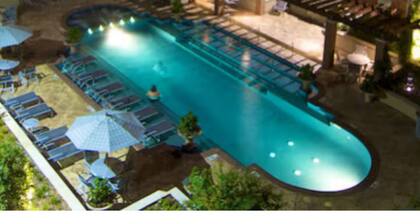 2-Min to Baylor•Steps to Deep Ellum Nightlife•Modern Ambrose 2 Bedroom Apartment