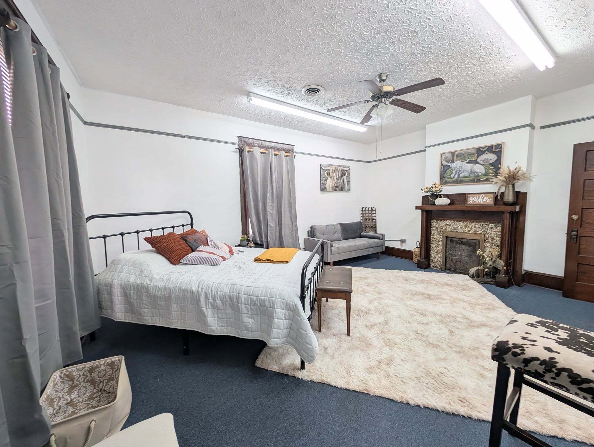 4 habitaciones, tabla de planchar con plancha y wifi gratis 