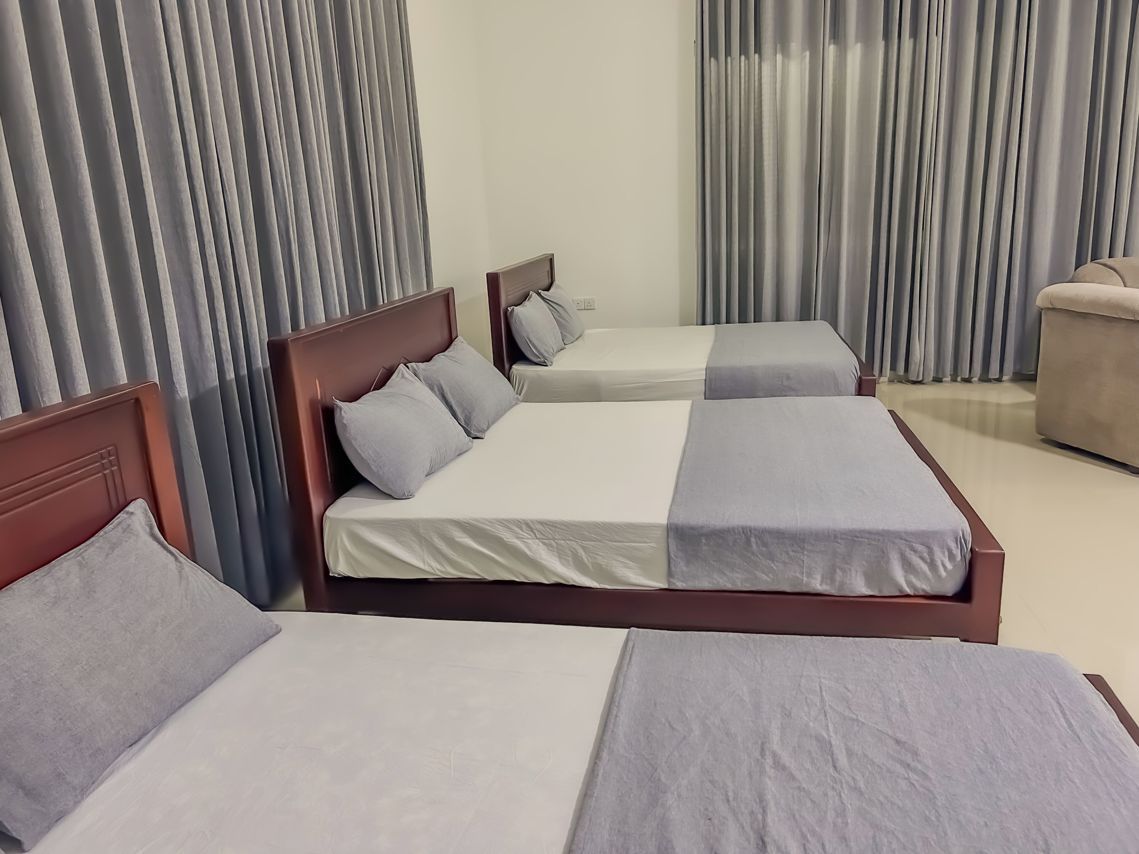 Familien-Dreibettzimmer, Gartenblick