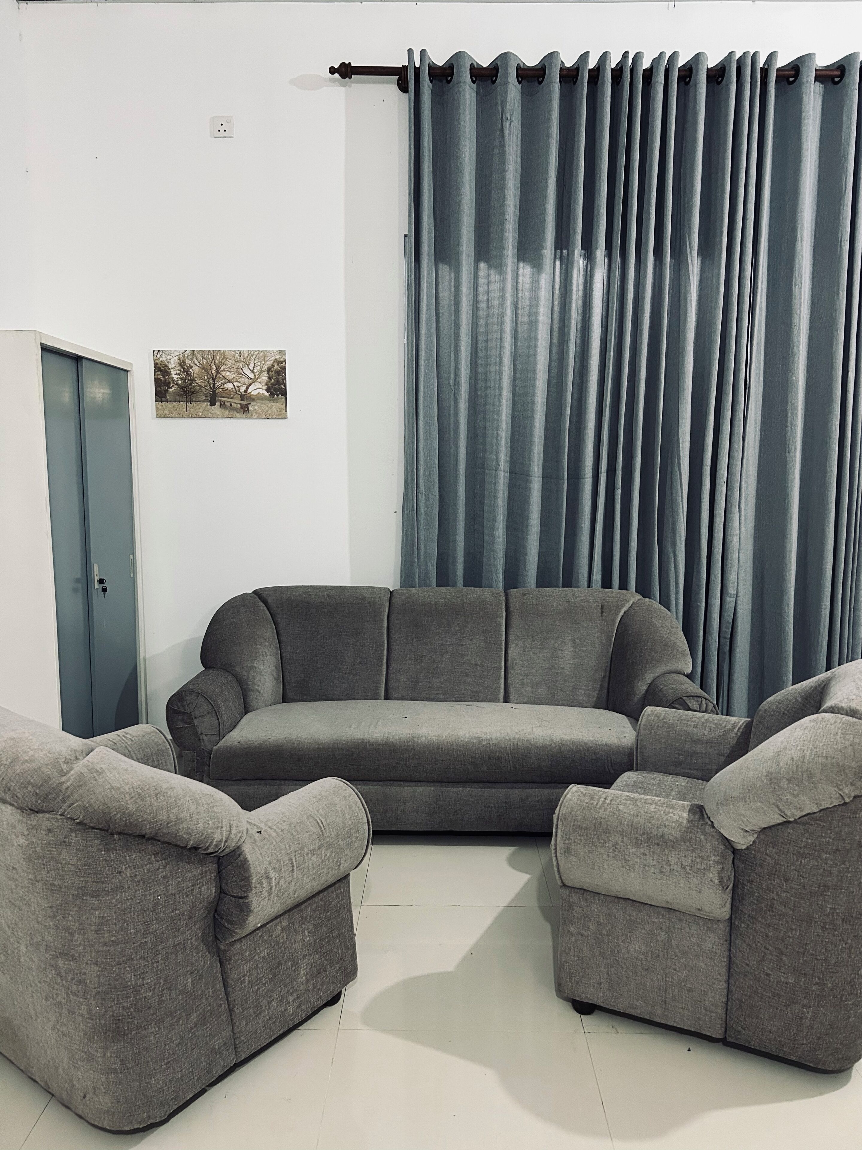 書桌、筆電工作空間、熨斗/熨衣板