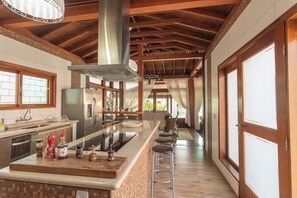 Maison, fumeurs | 6 chambres