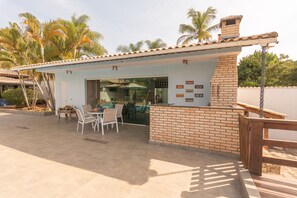 6 bedrooms - Casa de Campo c Piscina Churrasqueira e Jacuzzi (Boituva)