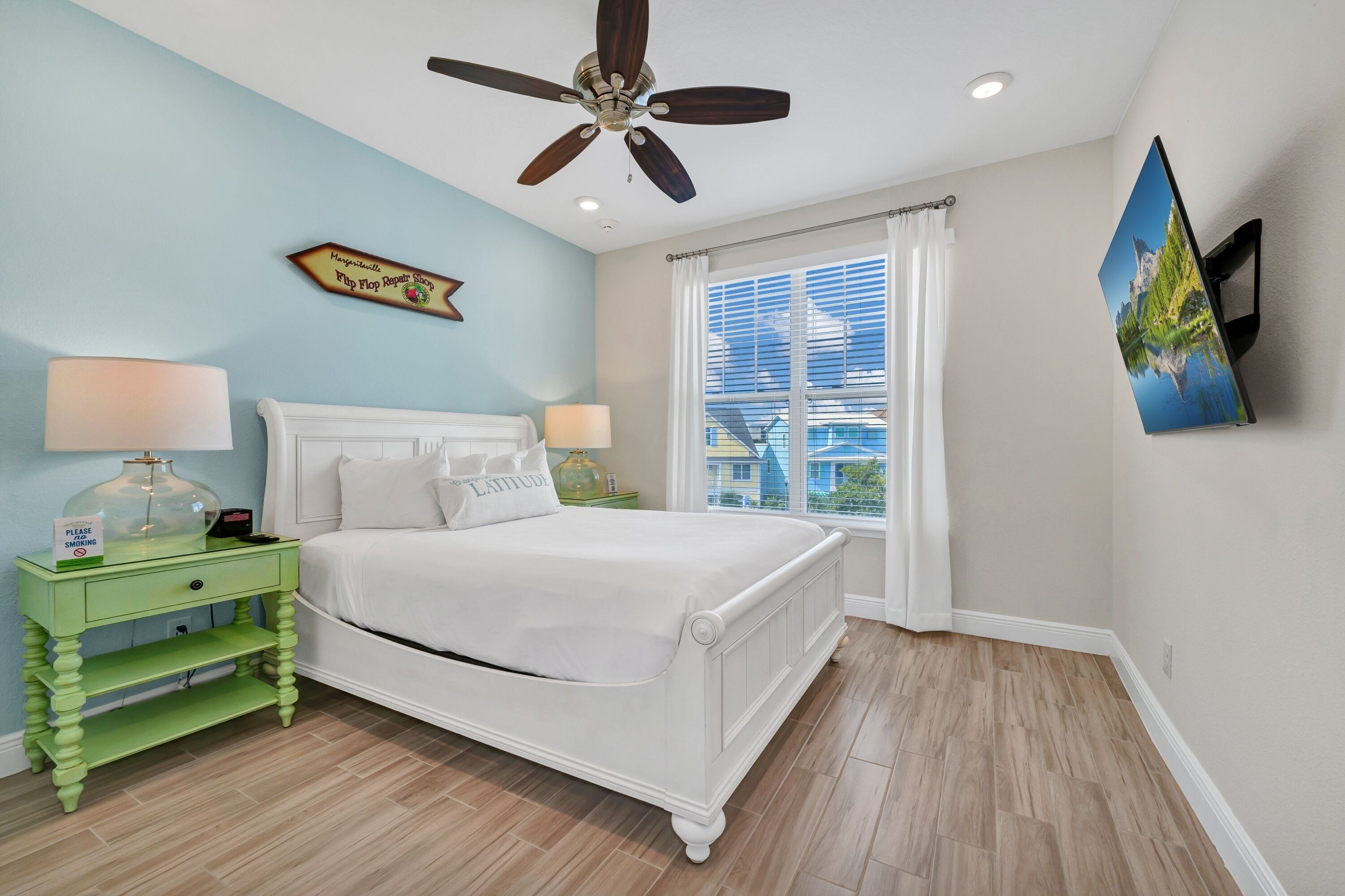 In-room safe, iron/ironing board, free WiFi