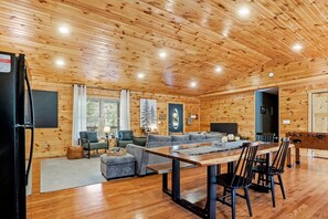 Interior - Newly Refreshed : Knotty Pine Cabin + Hot Tub (Logan)