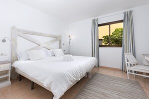 Iron/ironing board, WiFi, bed sheets - Home2Book Relaxing Stay in Corralejo (Corralejo)