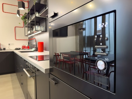 Mikrowelle. ROCH800 - industrial aparthotel Klatovy