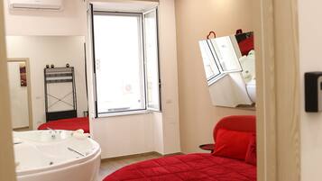 2 Schlafzimmer, Bügeleisen/Bügelbrett, Internetzugang, Bettwäsche