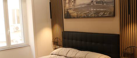 2 soverom, strykejern/-brett, internettilgang og sengetøy