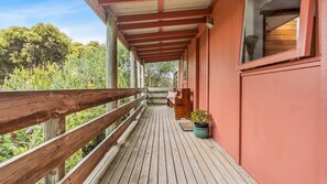 Terrace/patio - The Chance - Immerse yourself in the oceanic ambience of South Beach. (Port Fairy)