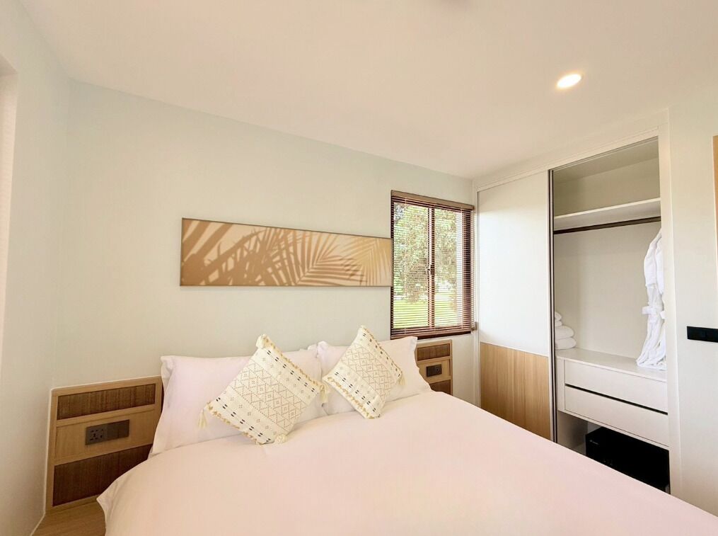 ห้องดีลักซ์สวีท, เตียงคิงไซส์ 1 เตียง | ตู้นิรภัยในห้องพัก, Wi-Fi ฟรี