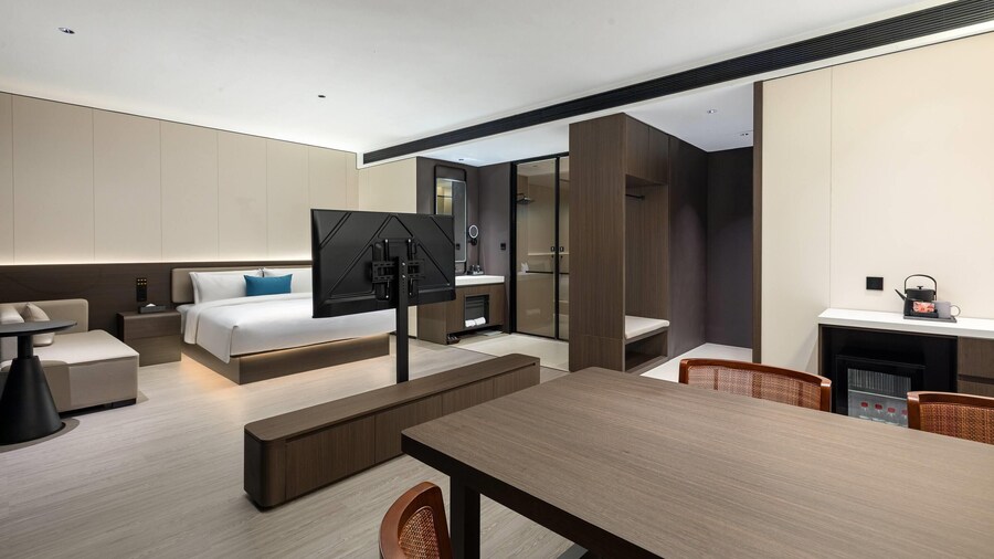 Days Inn By Wyndham Liupanshui Railway Station