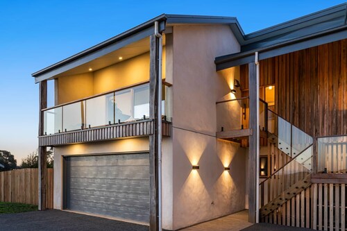 Crater View Boutique Eco Apartment