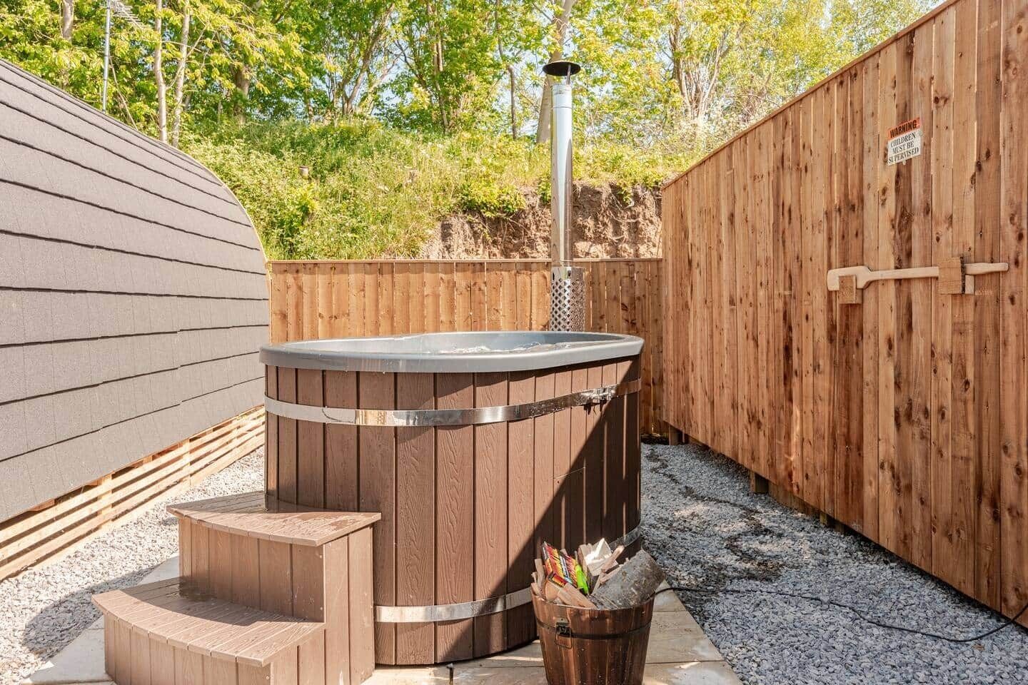 Bain à remous extérieur