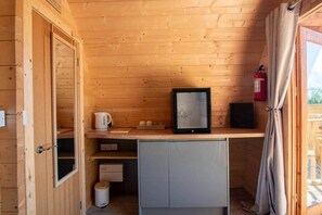 Interior - Riv Pod Tranquil Pod Set Within Woodland Lakes (Thirsk)