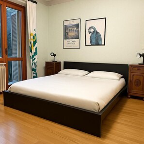 Room - Judith Apartment (Ciriè)