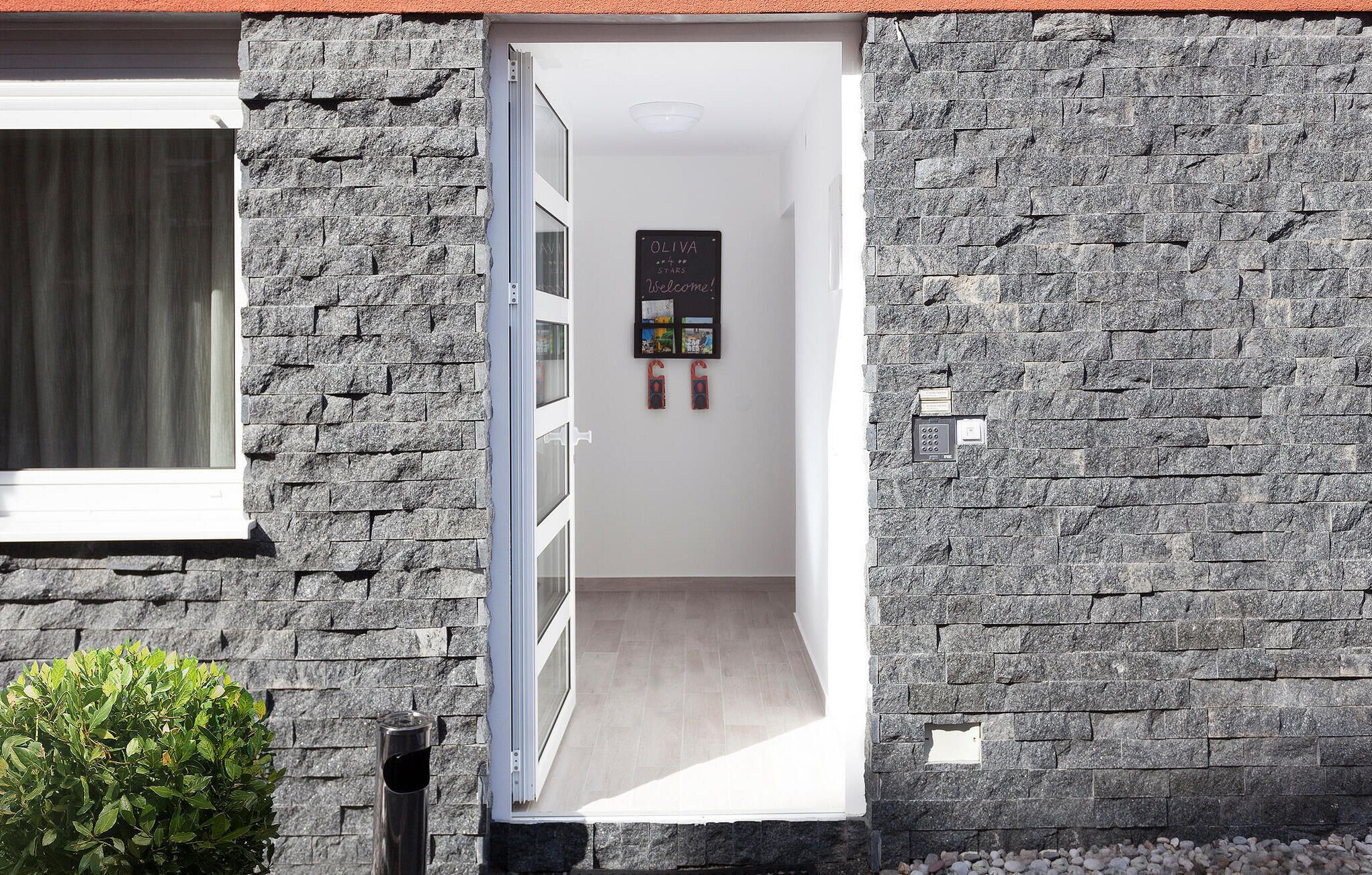 تفاصيل الفندق من الخارج