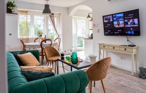 TV - 1 bedroom cozy apartment in Zagreb (Zagreb)