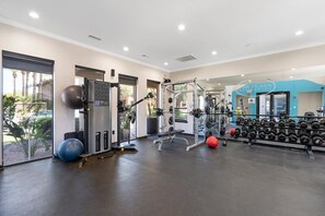 Fitness facility - Heart of Scottsdale*Pool*Balcony*Smart TV*Gym*BBQ (Scottsdale)