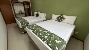 4 多间卧室、熨斗/熨衣板、WiFi、床单