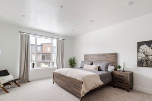 Fer et planche à repasser, Wi-Fi gratuit, draps fournis