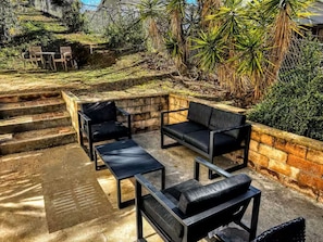 Terrace/patio - Casa Tranquila - Lovely 5-bedroom house, Mountain views in charming Escondido (Escondido)