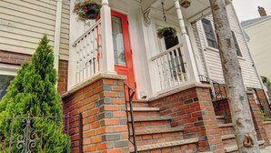 Unclassified image, 3 of 27, button - Stylish East Boston Gem, Near Downtown, T and Airport (Boston)
