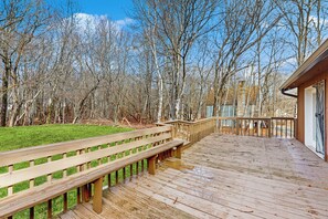 Terrace/patio - Pool Access! All-Season Family Home in Poconos (Long Pond)