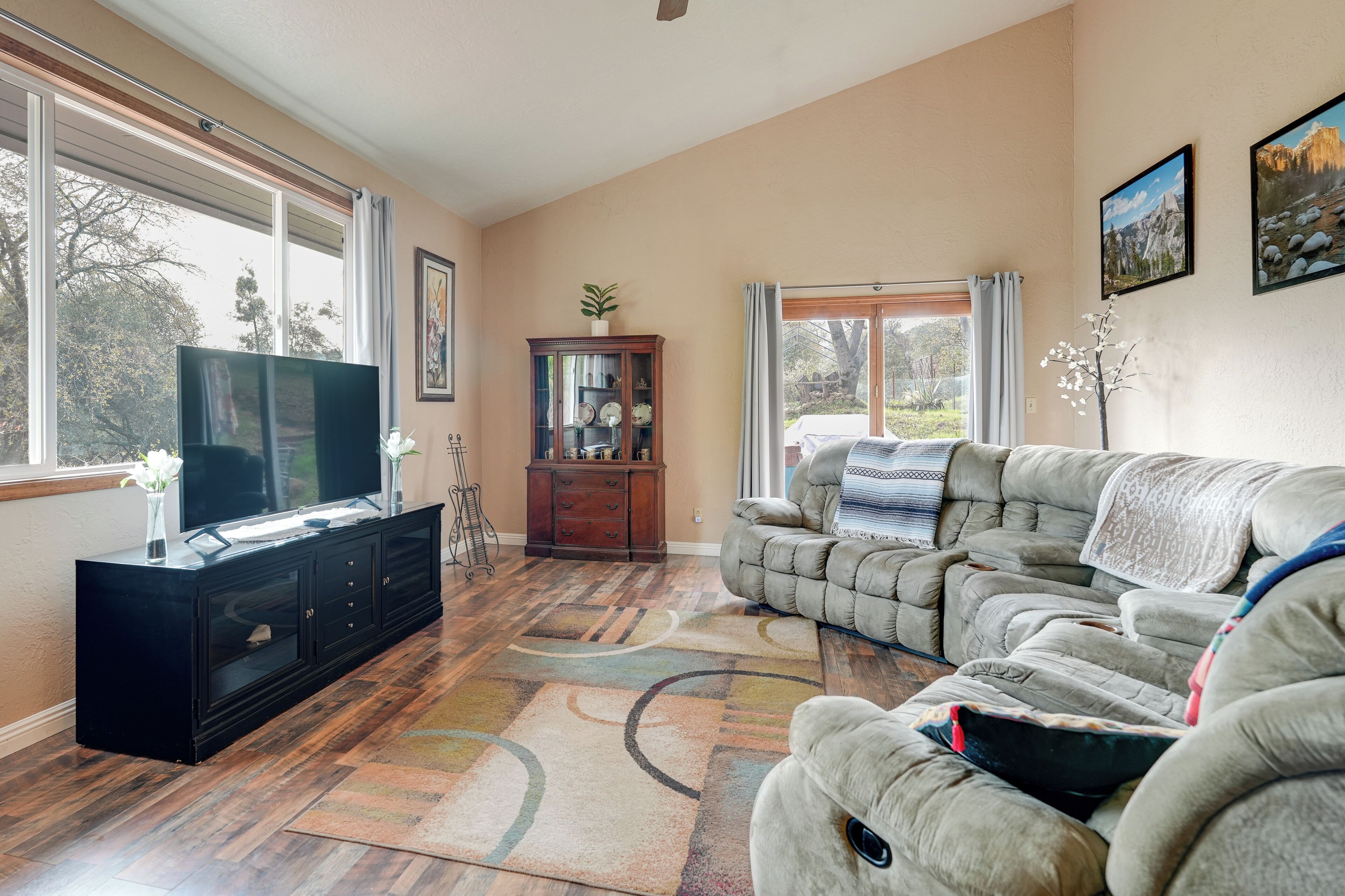 Sweeping Views! Charming Home Near Dtwn Jamestown - Sonora, CA