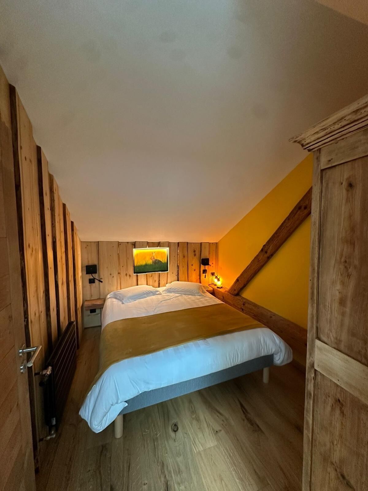 Bügeleisen/Bügelbrett, WLAN, Bettwäsche